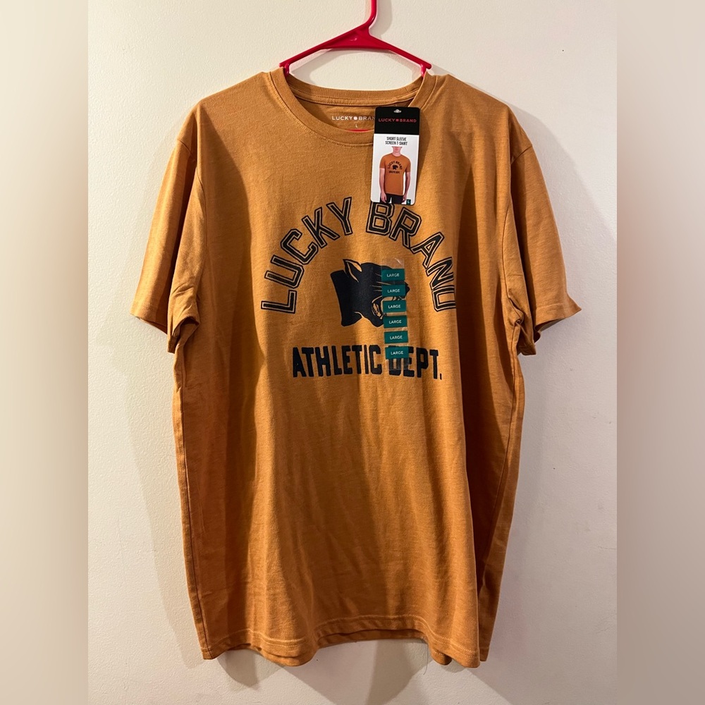 Lucky Brand T-Shirt